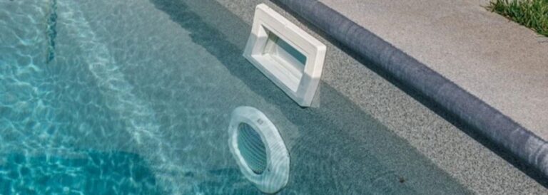 Pool Make the Water Clear